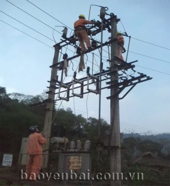 Điện lực Lục Yên Yên Bái  Chủ động, sẵn sàng trước mùa mưa bão